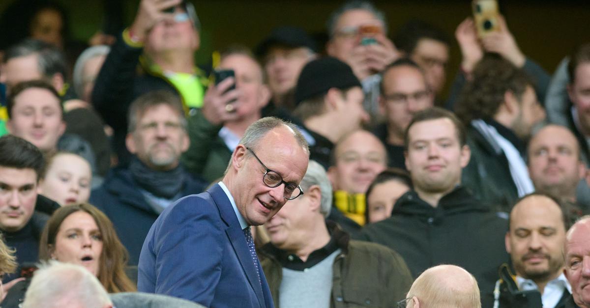 Bundeskanzler-Merz-sieht-gl-cklichen-BVB-Sieg