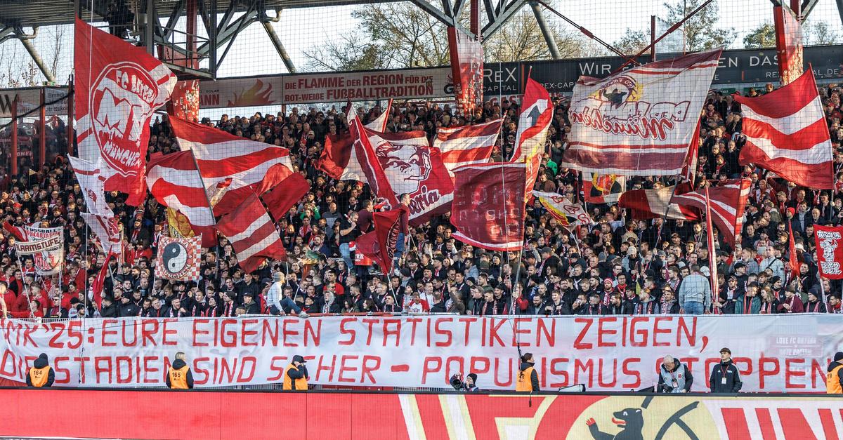 Fans kritisieren Innenminister und fordern mehr Transparenz