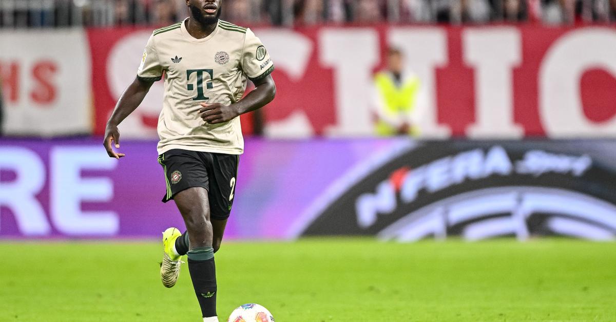 Pri Bayernu želijo podaljšati pogodbo z Upamecanom, a odločitev še ni sprejeta