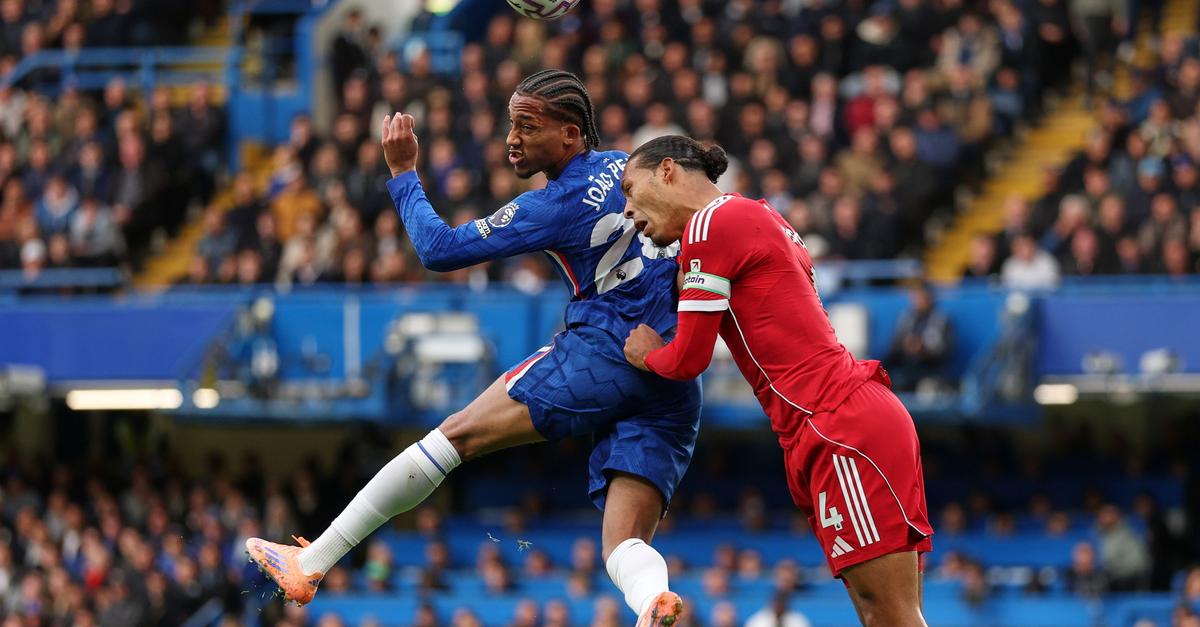 Liverpool 1:2 bei Chelsea - Arsenal neuer Tabellenführer