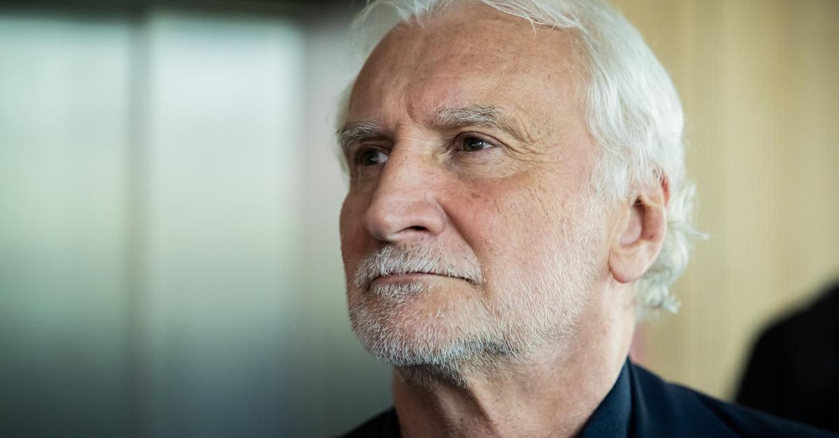 V-ller-Ansage-an-ter-Stegen-Er-muss-schon-spielen-