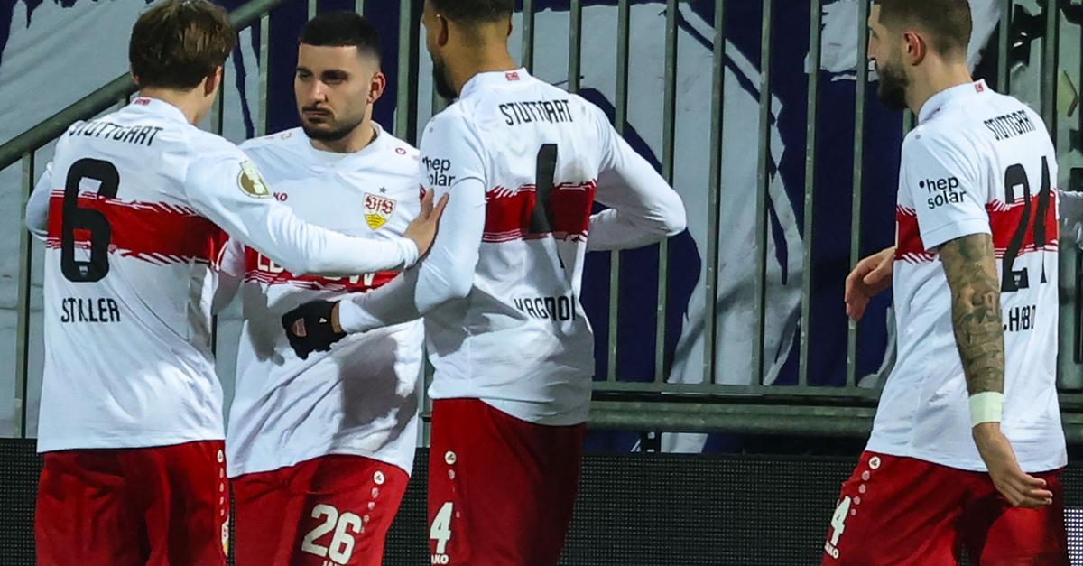 Halbfinale-perfekt-Eiskalte-Stuttgarter-siegen-in-Kiel-3-0