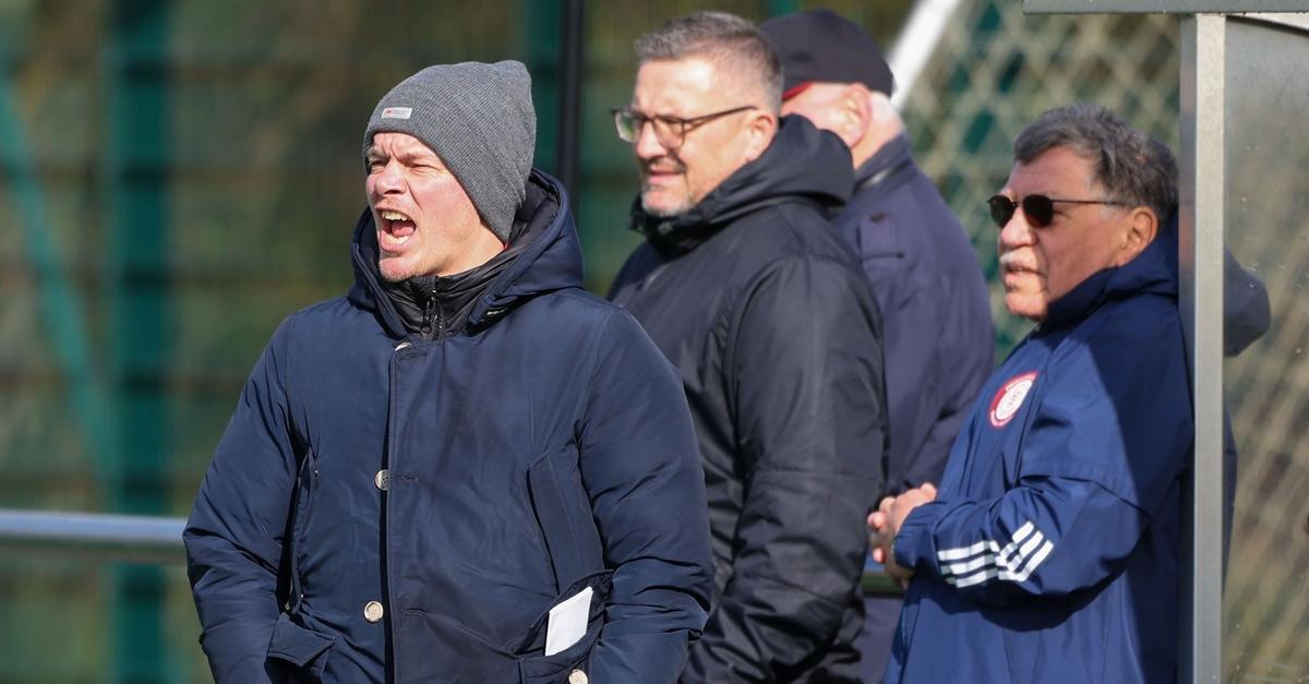 Comeback-von-Timo-Sieben-beim-Unterbau-des-FC-Bierstadt