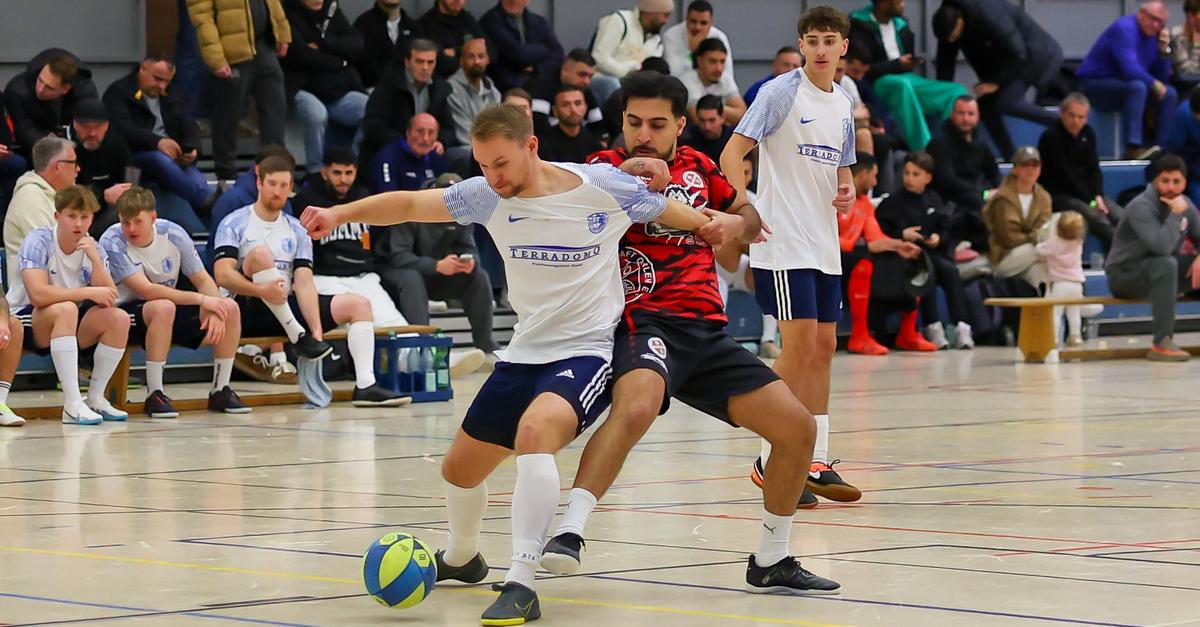 Gruppenligist mit starkem Auftritt beim Hallenturnier des FC Naurod