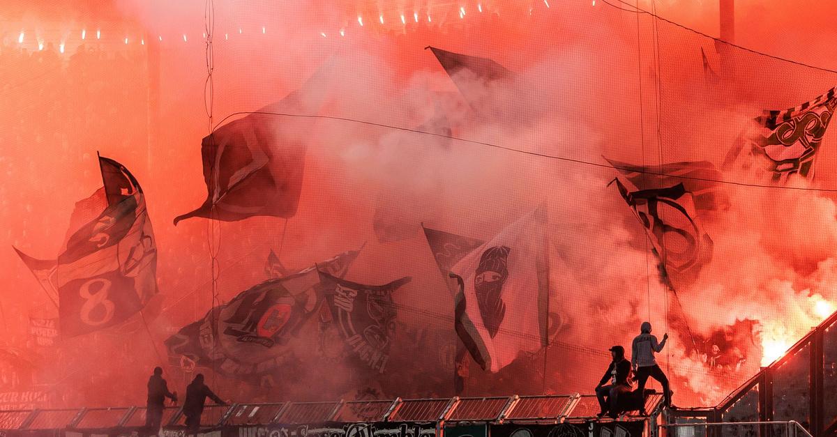 Erstes-Spiel-nach-Krawallen-Hannover-siegt-in-Magdeburg