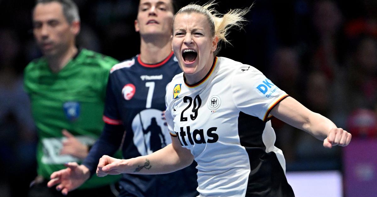 Handballerinnen-D-ll-und-Vogel-im-All-Star-Team-der-WM