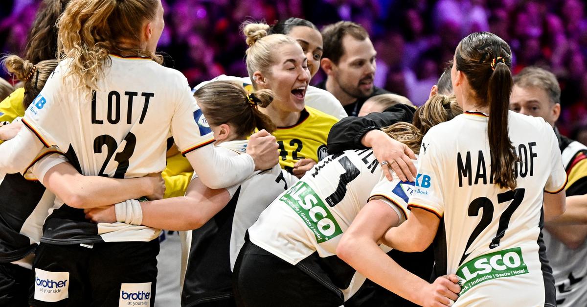 Steinmeier drückt Handballerinnen Daumen aus der Ferne