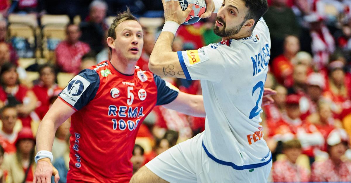 Lauschangriff-bers-Tablet-Handballer-h-rt-beim-Gegner-mit