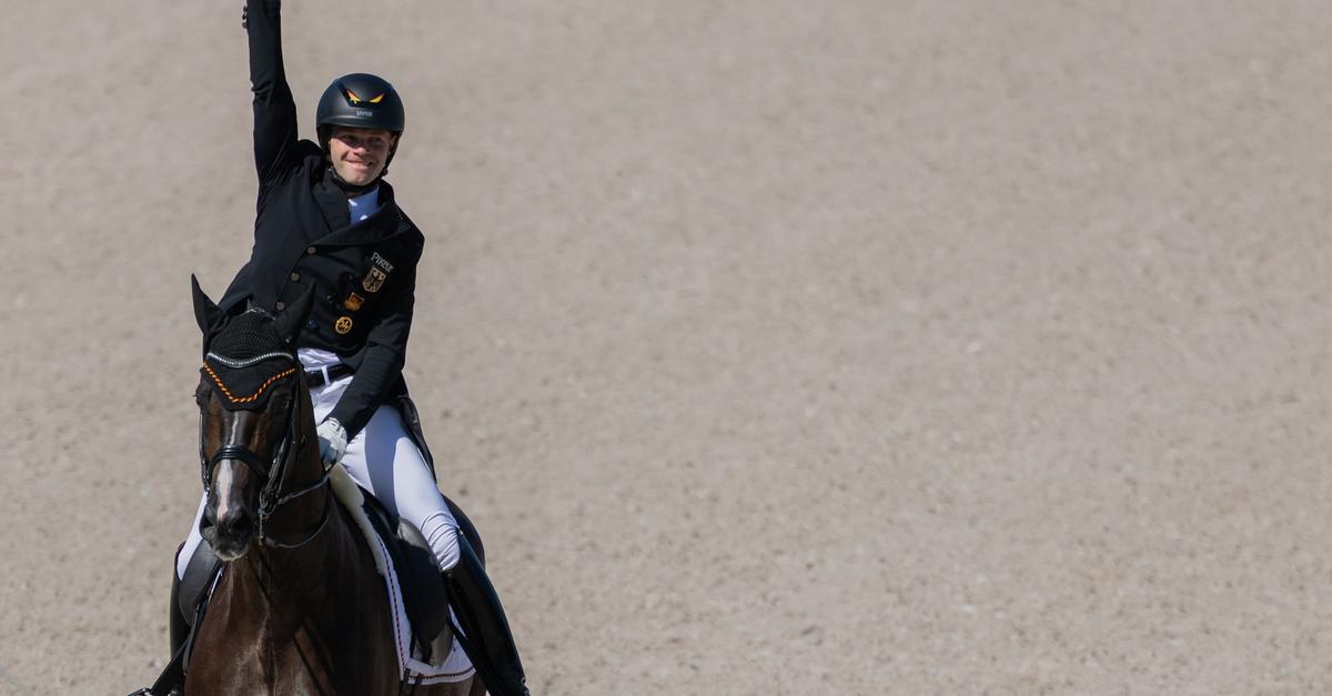 Dressage: Raphael Netz and Camelot create a goosebump moment at the World ...