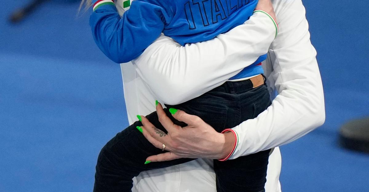 Dank-Mamma-Lollobrigida-Italien-im-fr-hen-Olympia-Gl-ck