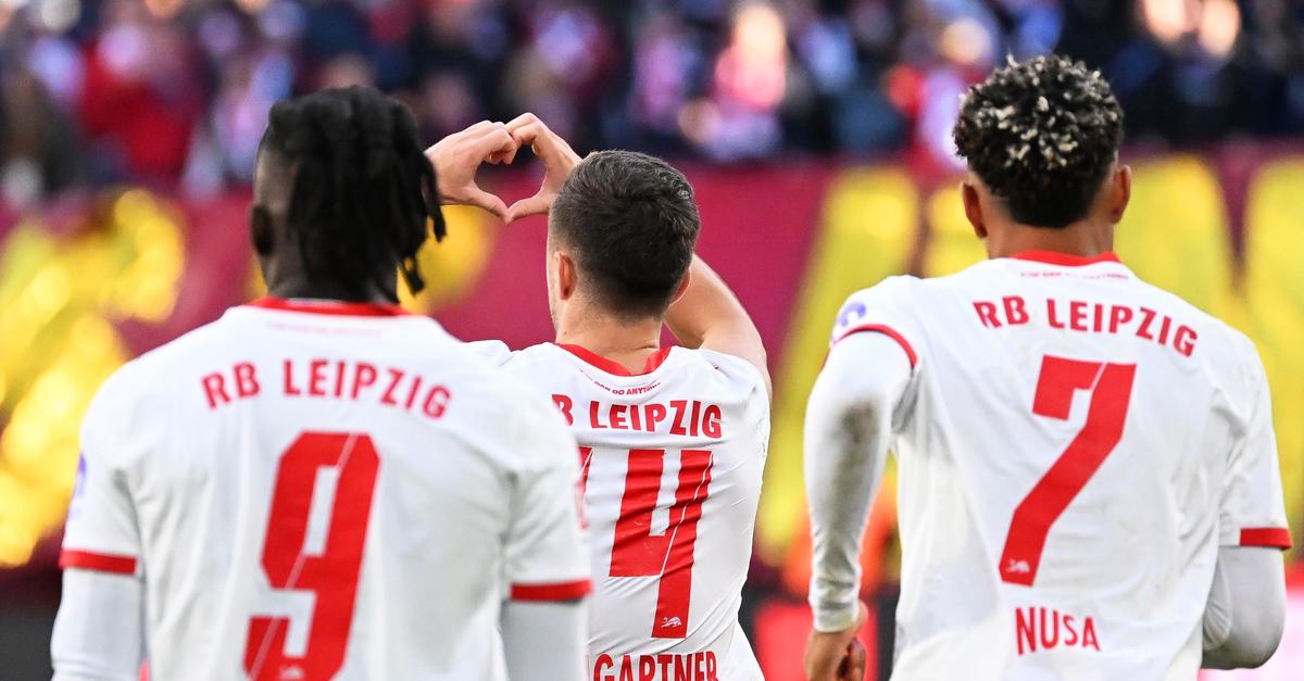 Vor Topspiel Bayern gegen BVB: Verfolger-Trio siegt