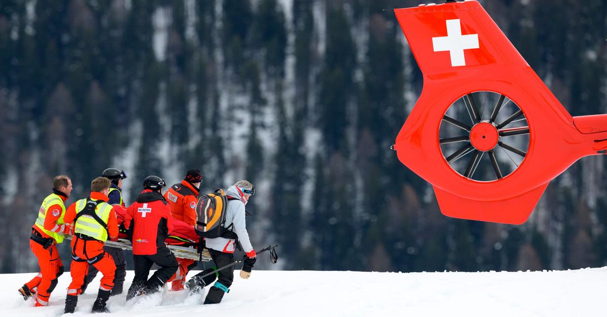 Ski-Ass-Gisin-st-rzt-schwer-Halswirbels-ule-verletzt