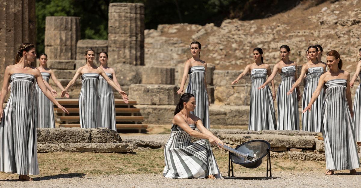 Zaradi slabega vremena bo slovesnost prižiga olimpijskega ognja prestavljena v muzej v Olimpiji