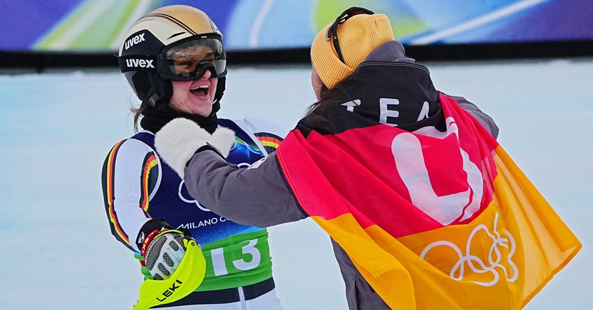 Deutsches-Ski-Duo-holt-Silber-in-Team-Kombination