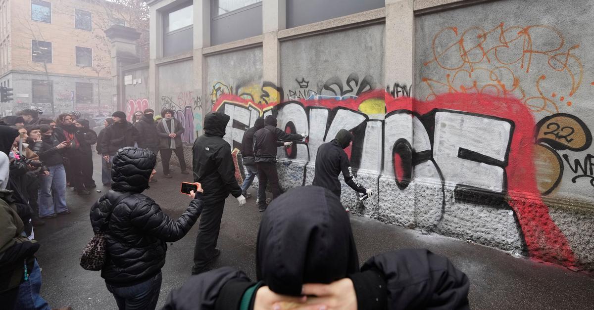 Hunderte-demonstrieren-in-Mailand-gegen-ICE