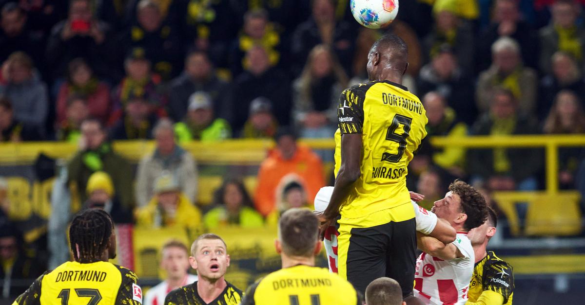 Horrorverletzung überschattet späten BVB-Sieg gegen Köln