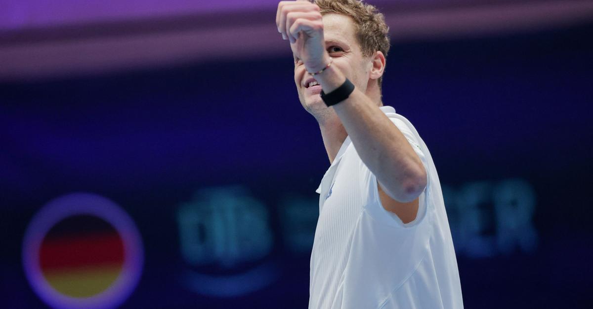 Ohne-Zverev-Davis-Cup-Team-dicht-vor-Sieg-gegen-Peru