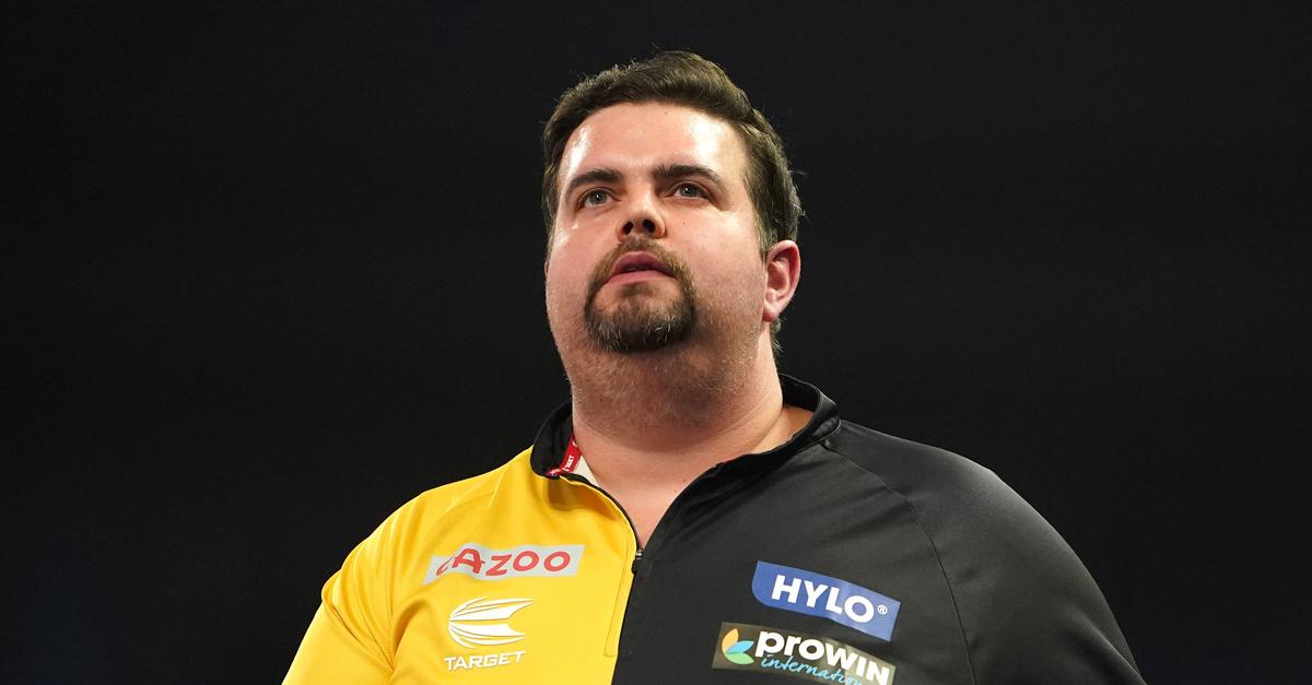 „Dat Jahr war beschissen“: Deutsche Darts-Größe stürzt ab