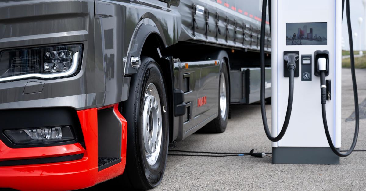 Deutschland-darf-Lkw-Ladepunkte-mit-1-6-Milliarden-f-rdern