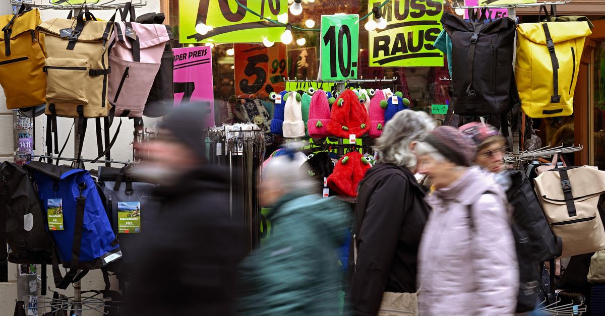 Kauflaune rutscht am Jahresende auf einen Tiefpunkt