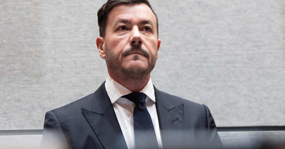 Urteil-15-Monate-Bew-hrungsstrafe-f-r-Ex-Milliard-r-Benko