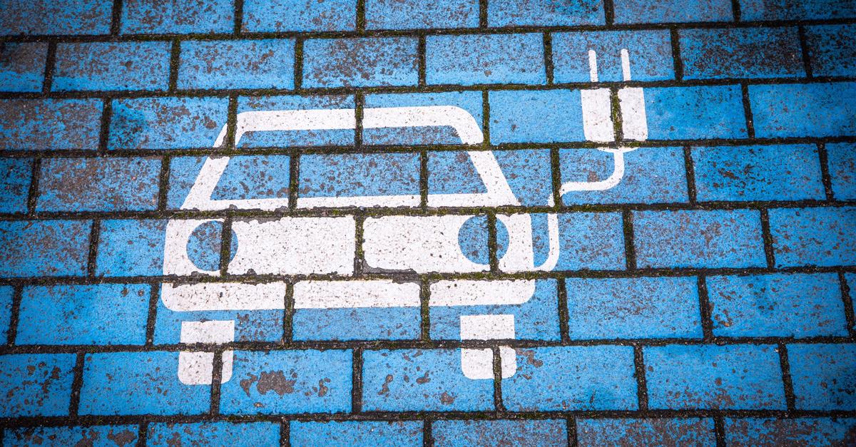 Studie: So kommt das Elektroauto im Mehrfamilienhaus an