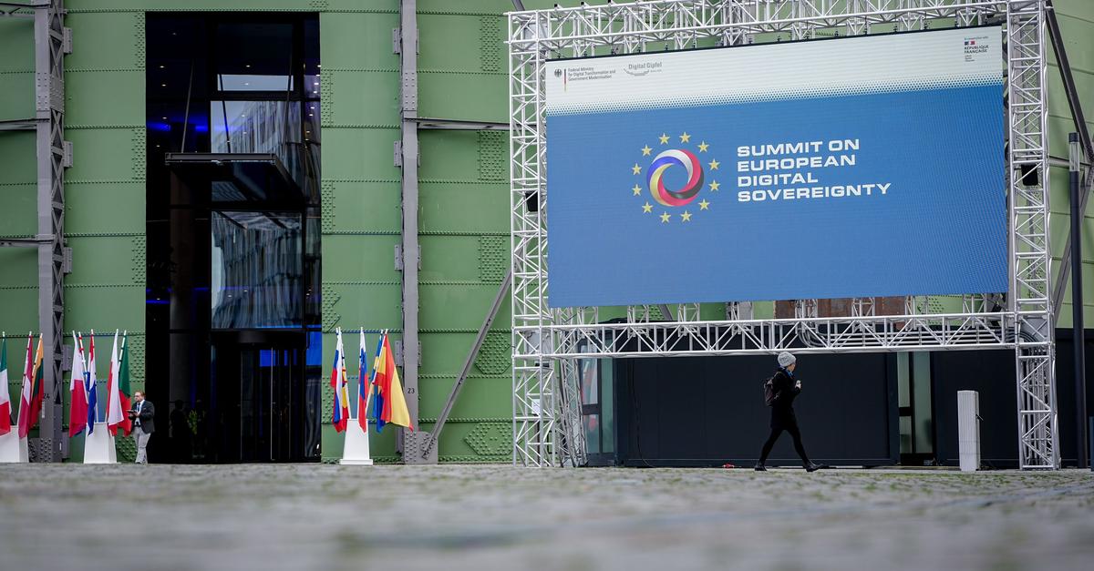 Nemško-francosko sodelovanje za razvoj evropske umetne inteligence