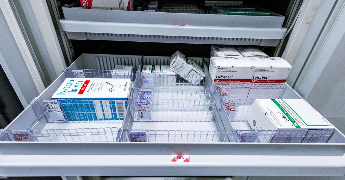 Nemška vlada se pogovarja s farmacevtsko industrijo o pomanjkanju zdravil