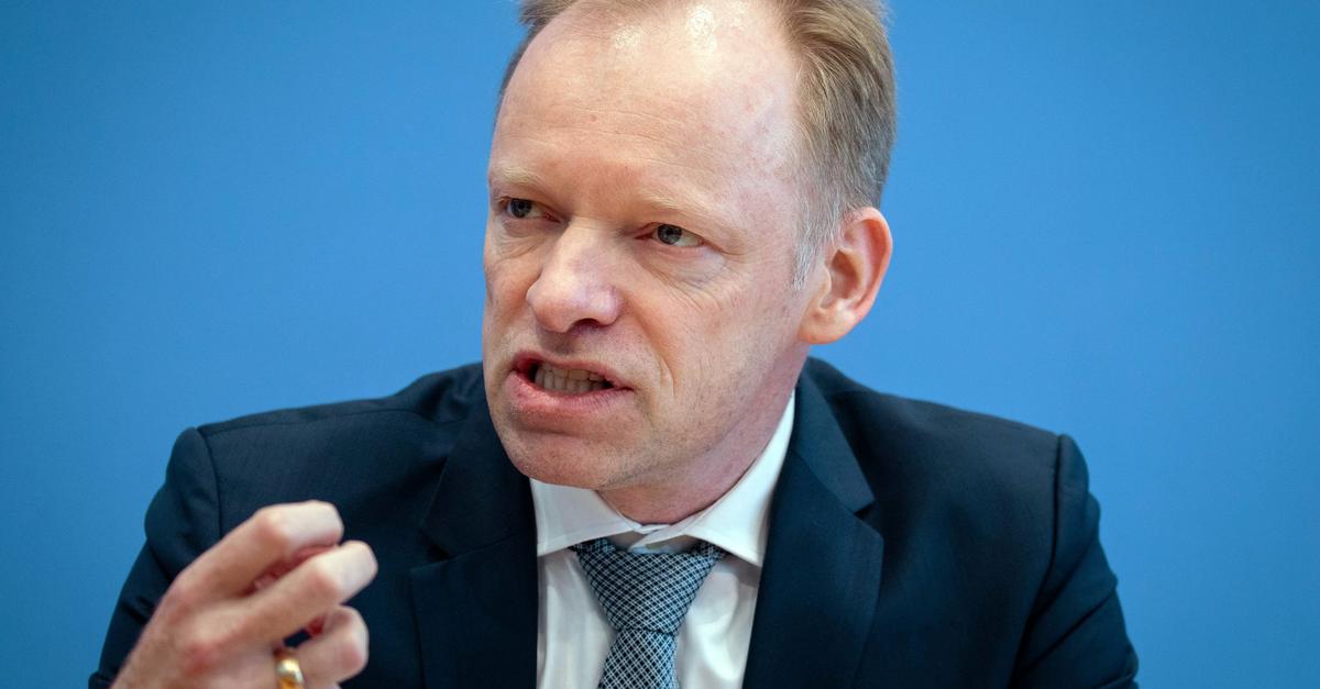 Ifo senkt Wirtschaftsprognose: „Erosion des Standorts droht“