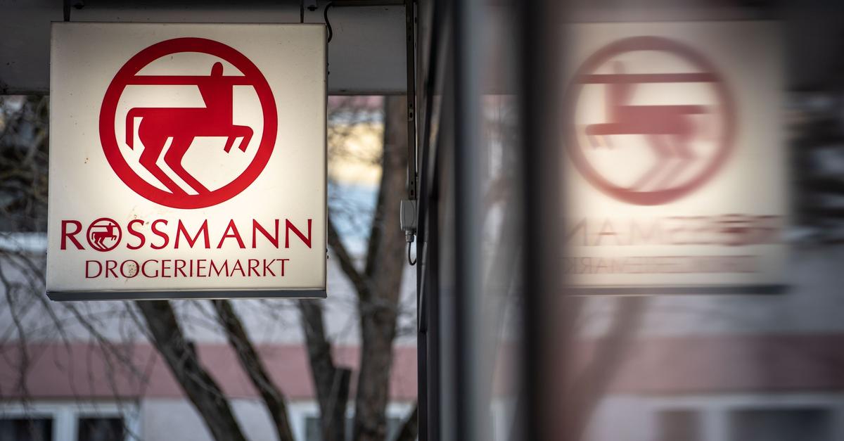 Wegen AfD-Haltung - Rossmann und Vorwerk verlassen Verband