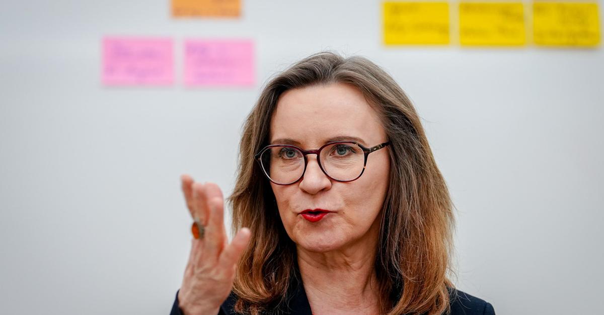 DB-Cargo-Chefin Sigrid Nikutta muss gehen