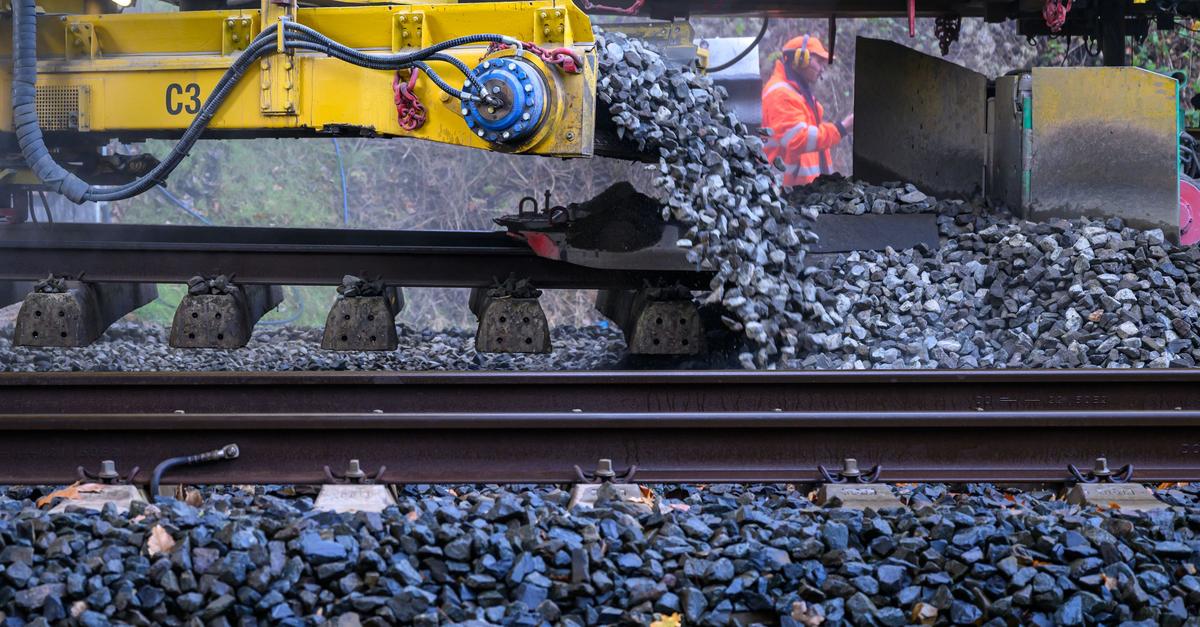 Bahn will 2026 mehr als 23 Milliarden Euro ins Netz stecken