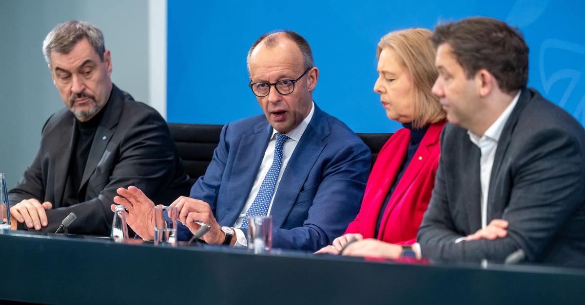 Grüne kritisieren Vertagung zum Heizungsgesetz