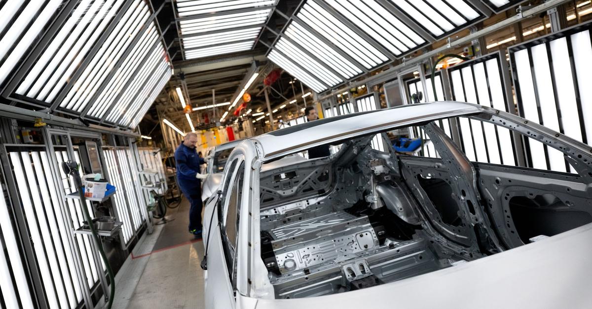 Unternehmen verlagern Zehntausende Jobs ins Ausland