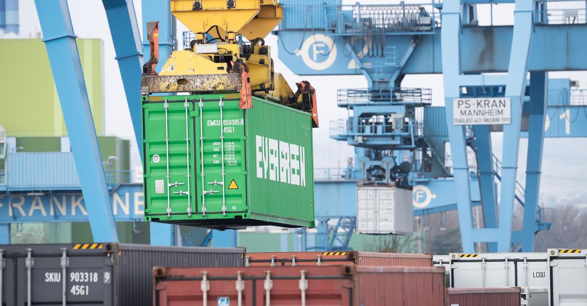 DIHK-sieht-noch-langen-Weg-aus-Wirtschaftskrise