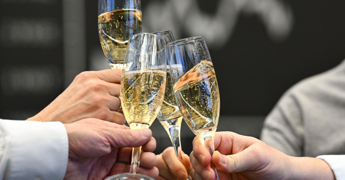 Junge-treiben-Aktion-rszahlen-in-Deutschland-auf-Rekordhoch