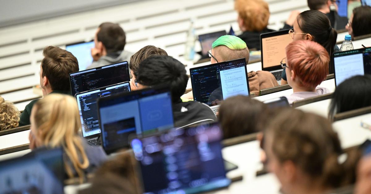 Frauen-entscheiden-sich-h-ufiger-f-r-MINT-Studium