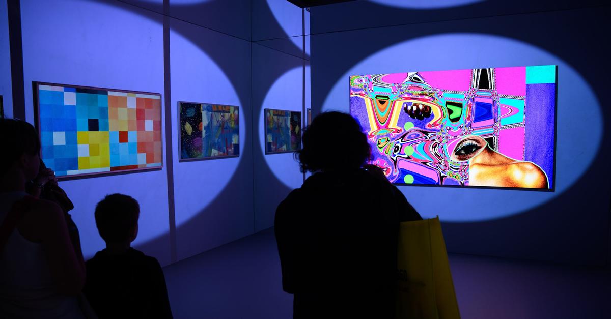 Fernseher-und-Smartphones-vor-Weihnachten-deutlich-billiger