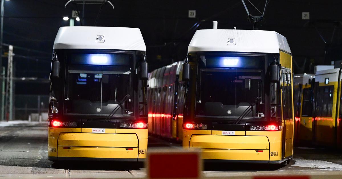 Bundesweite-Warnstreiks-im-Nahverkehr-angelaufen