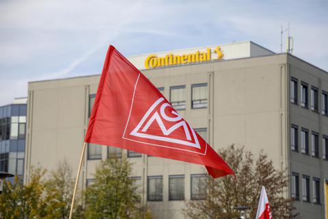 Continental reagiert auf die Corona-Krise mit weiteren Sparprogrammen. Die bekannten Pläne für den Standort Babenhausen haben Bestand, aber womöglich wird nachjustiert. Archivfoto: Schiek