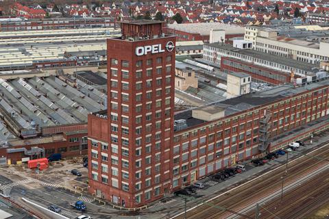 Am Standort Rüsselsheim sollen bei Opel 300 neue Stellen entstehen. Perlita Braquet/Justus Hamberger/Simon Rauh
