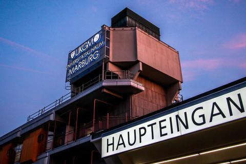Der Rhön-Konzern, zu dem auch das UKGM in Marburg gehört, kann seinen Gewinn in den ersten neun Monaten dieses Jahres im Vergleich zum Vorjahr knapp versiebenfachen. Foto: Thorsten Richter 